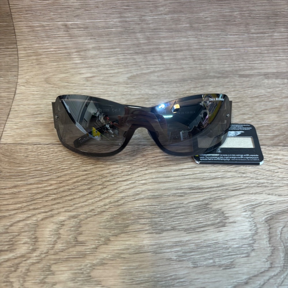True Religion Mens Wrap Around Shield Sunglasses Black SR1025 BLK NWT